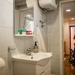 Toby Old Town-3rd Floor-stairs Only-public On Street Self Parking Apartmán Mostar