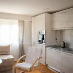 Toby Old Town-3rd Floor-stairs Only-public On Street Self Parking Mostar