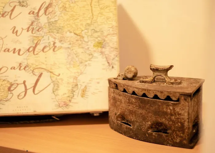 Toby Old Town-3rd Floor-stairs Only-public On Street Self Parking דירה