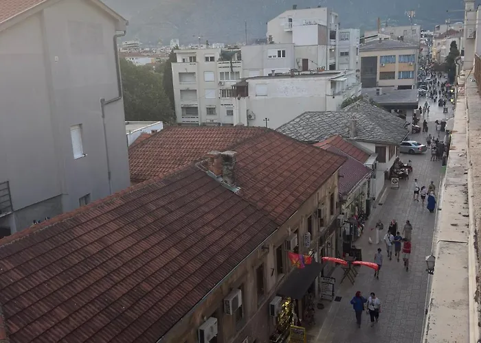 Toby Old Town-3rd Floor-stairs Only-public On Street Self Parking דירה מוסטר